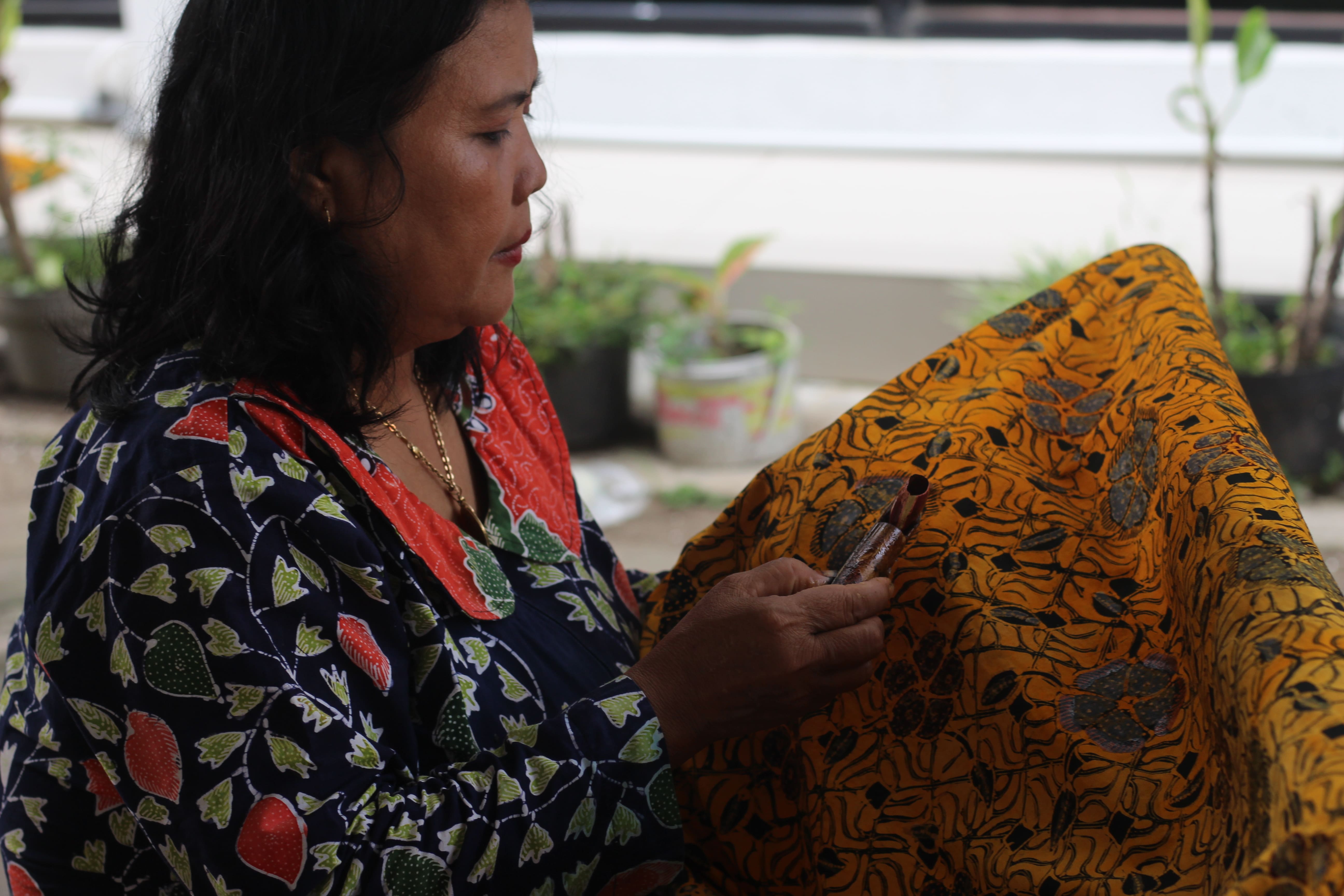 Proses Pembuatan Batik Tulis